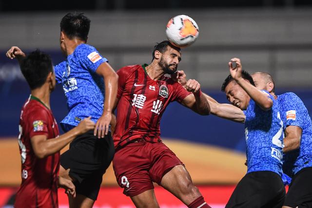 李帅染红！“上海德比”十人海港1比1战平申花
